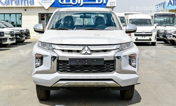 Acheter Import Voiture Mitsubishi L200 Blanc à Import - Dubai, Estuaire Acheter Import Voiture Mitsubishi L200 Blanc à Import - Dubai, Estuaire