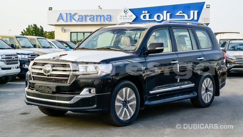 Big with watermark toyota land cruiser estuaire import dubai 6171