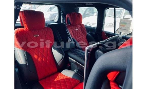 Acheter Import Voiture Lexus LX Noir à Import - Dubai, Estuaire Acheter Import Voiture Lexus LX Noir à Import - Dubai, Estuaire