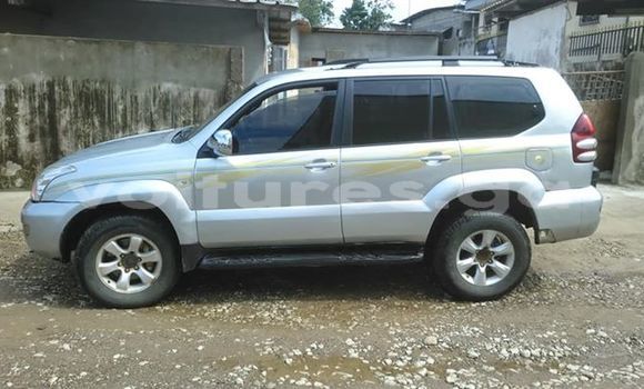 Acheter Occasion Voiture Toyota Land Cruiser Prado Gris à Libreville, Estuaire Acheter Occasion Voiture Toyota Land Cruiser Prado Gris à Libreville, Estuaire