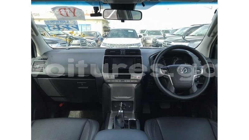 Big with watermark toyota prado estuaire import dubai 6176