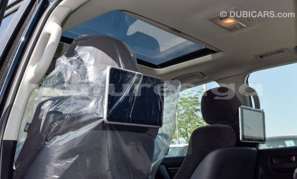 Acheter Import Voiture Toyota Land Cruiser Noir à Import - Dubai, Estuaire Acheter Import Voiture Toyota Land Cruiser Noir à Import - Dubai, Estuaire
