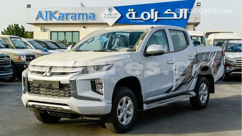 Big with watermark mitsubishi l200 estuaire import dubai 6179