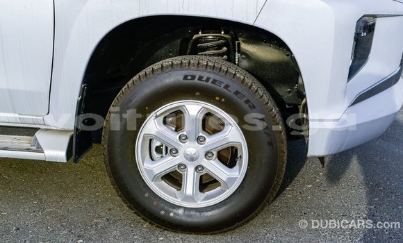 Acheter Import Voiture Mitsubishi L200 Blanc à Import - Dubai, Estuaire Acheter Import Voiture Mitsubishi L200 Blanc à Import - Dubai, Estuaire