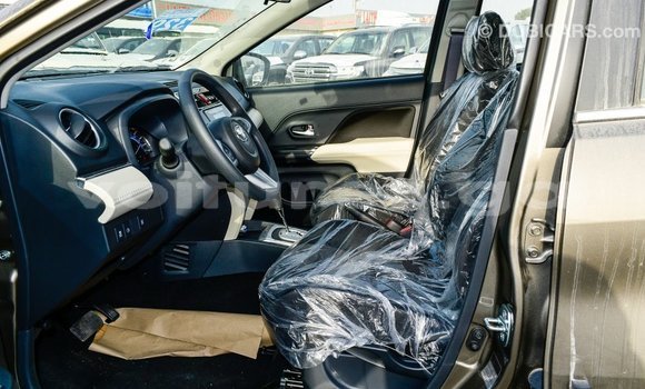 Acheter Import Voiture Toyota Rush Marron à Import - Dubai, Estuaire Acheter Import Voiture Toyota Rush Marron à Import - Dubai, Estuaire