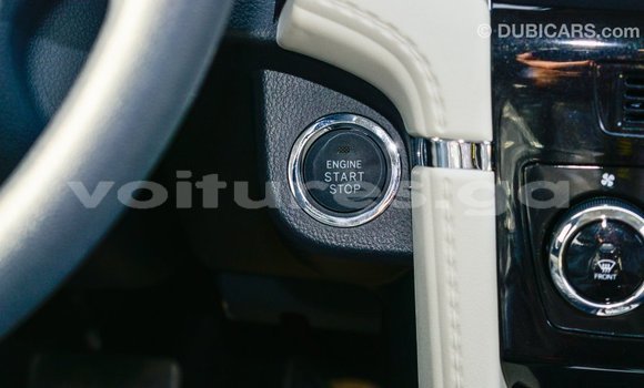 Acheter Import Voiture Toyota Rush Marron à Import - Dubai, Estuaire Acheter Import Voiture Toyota Rush Marron à Import - Dubai, Estuaire