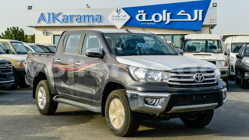 Big with watermark toyota hilux estuaire import dubai 6181