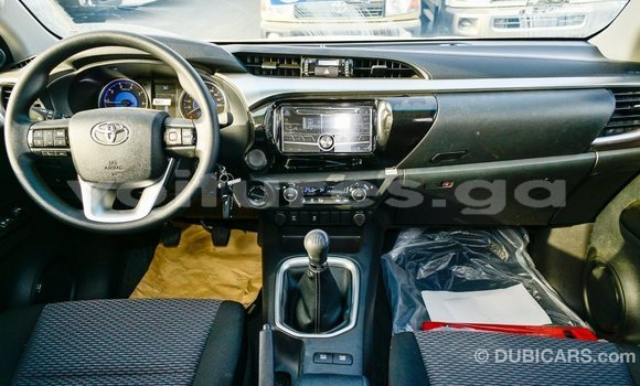 Acheter Import Voiture Toyota Hilux Autre à Import - Dubai, Estuaire Acheter Import Voiture Toyota Hilux Autre à Import - Dubai, Estuaire