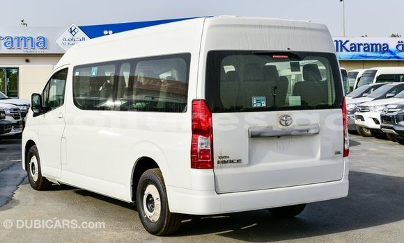 Acheter Import Voiture Toyota Hiace Blanc à Import - Dubai, Estuaire Acheter Import Voiture Toyota Hiace Blanc à Import - Dubai, Estuaire