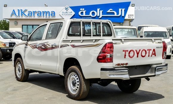 Acheter Import Voiture Toyota Hilux Blanc à Import - Dubai, Estuaire Acheter Import Voiture Toyota Hilux Blanc à Import - Dubai, Estuaire
