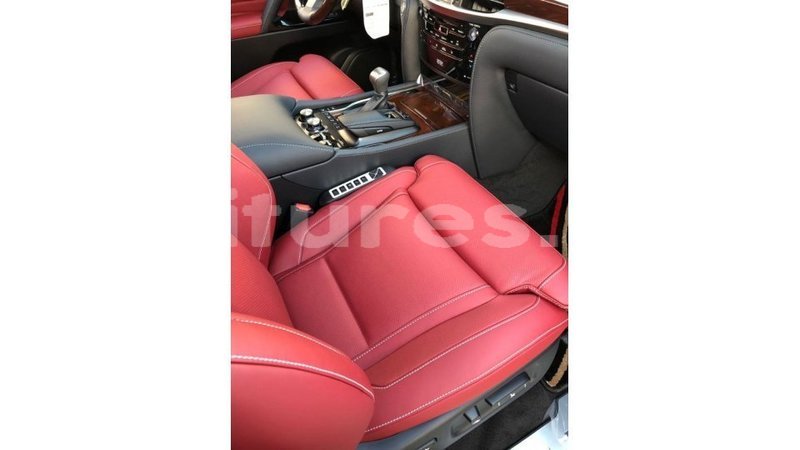 Big with watermark lexus lx estuaire import dubai 6187