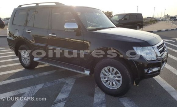 Acheter Import Voiture Mitsubishi Pajero Noir à Import - Dubai, Estuaire Acheter Import Voiture Mitsubishi Pajero Noir à Import - Dubai, Estuaire
