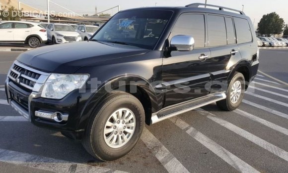 Acheter Import Voiture Mitsubishi Pajero Noir à Import - Dubai, Estuaire Acheter Import Voiture Mitsubishi Pajero Noir à Import - Dubai, Estuaire