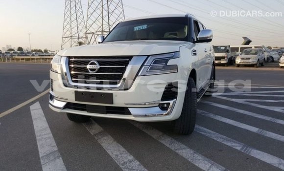 Acheter Import Voiture Nissan Patrol Blanc à Import - Dubai, Estuaire Acheter Import Voiture Nissan Patrol Blanc à Import - Dubai, Estuaire
