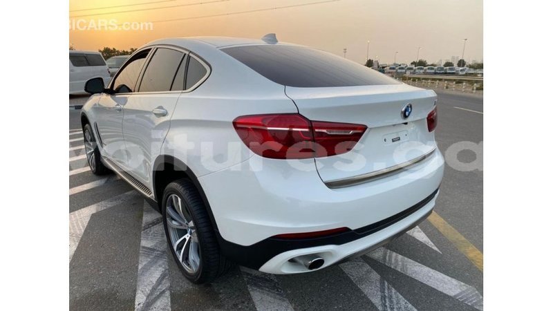 Big with watermark bmw x6 estuaire import dubai 6196