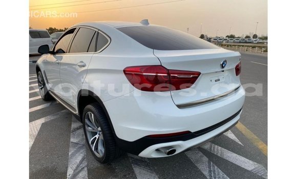 Acheter Import Voiture BMW X6 Blanc à Import - Dubai, Estuaire Acheter Import Voiture BMW X6 Blanc à Import - Dubai, Estuaire