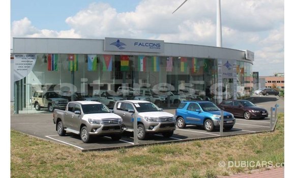 Acheter Import Voiture Toyota Prado Noir à Import - Dubai, Estuaire Acheter Import Voiture Toyota Prado Noir à Import - Dubai, Estuaire