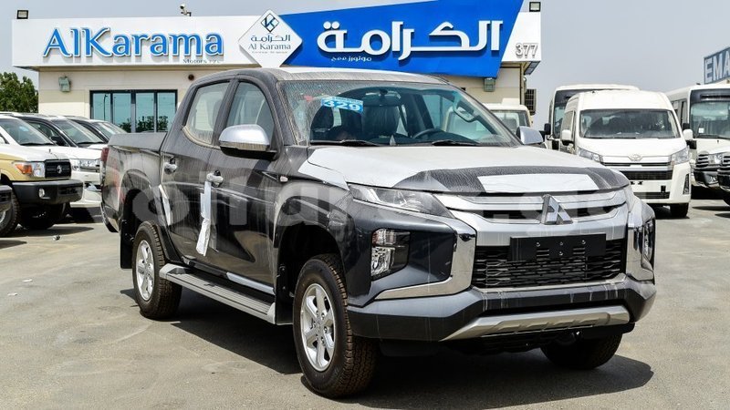 Big with watermark mitsubishi l200 estuaire import dubai 6203