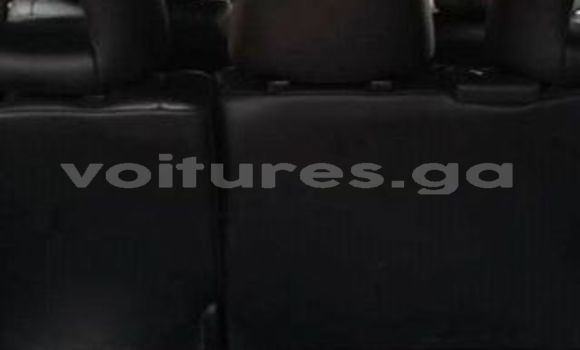 Sayi Na hannu Mitsubishi Pajero Azurfa Mota in Libreville a estuary Sayi Na hannu Mitsubishi Pajero Azurfa Mota in Libreville a estuary