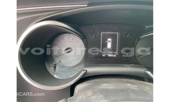 Acheter Import Voiture Toyota Sequoia Blanc à Import - Dubai, Estuaire Acheter Import Voiture Toyota Sequoia Blanc à Import - Dubai, Estuaire