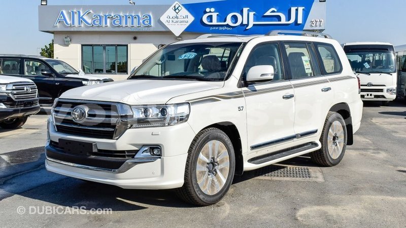 Big with watermark toyota land cruiser estuaire import dubai 6218