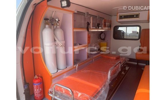 Acheter Import Utilitaire Hyundai Chorus Blanc à Import - Dubai, Estuaire Acheter Import Utilitaire Hyundai Chorus Blanc à Import - Dubai, Estuaire