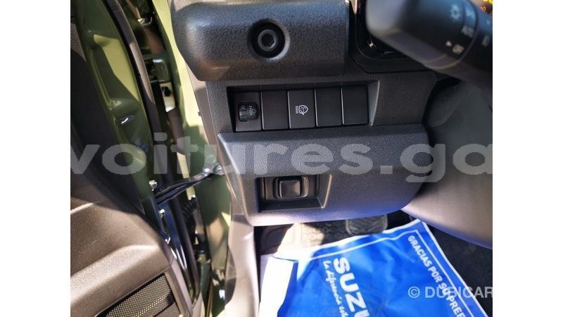 Big with watermark suzuki jimny estuaire import dubai 6223