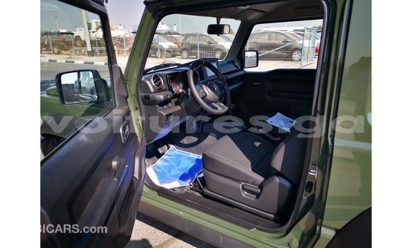 Acheter Import Voiture Suzuki Jimny Vert à Import - Dubai, Estuaire Acheter Import Voiture Suzuki Jimny Vert à Import - Dubai, Estuaire