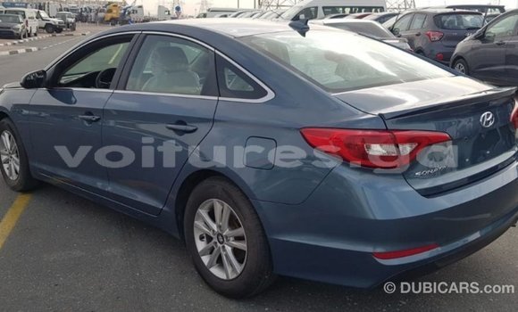 Acheter Import Voiture Hyundai Sonata Bleu à Import - Dubai, Estuaire Acheter Import Voiture Hyundai Sonata Bleu à Import - Dubai, Estuaire