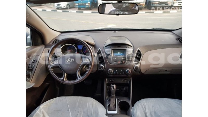 Big with watermark hyundai tucson estuaire import dubai 6226