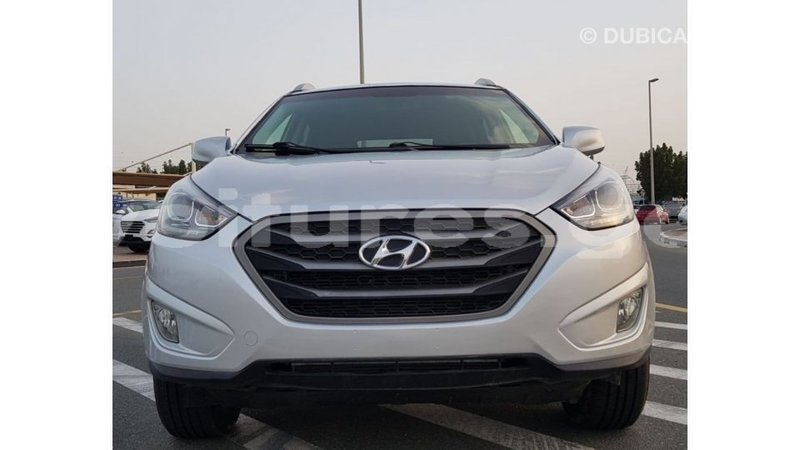 Big with watermark hyundai tucson estuaire import dubai 6228