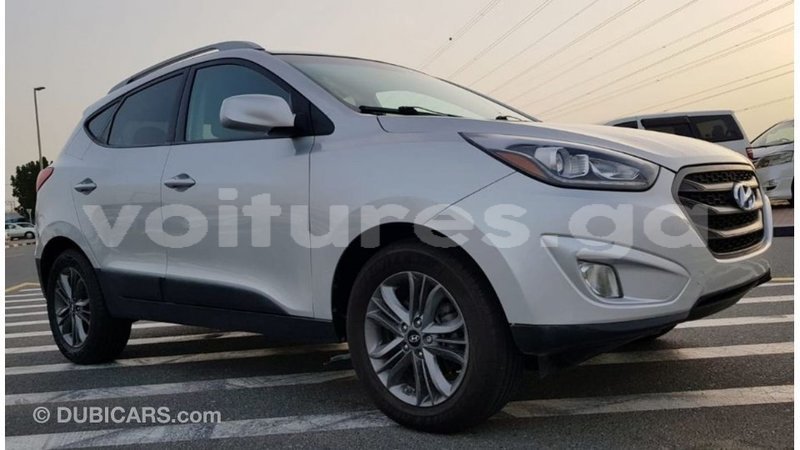 Big with watermark hyundai tucson estuaire import dubai 6228