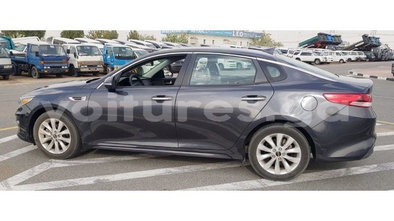 Big with watermark kia optima estuaire import dubai 6229