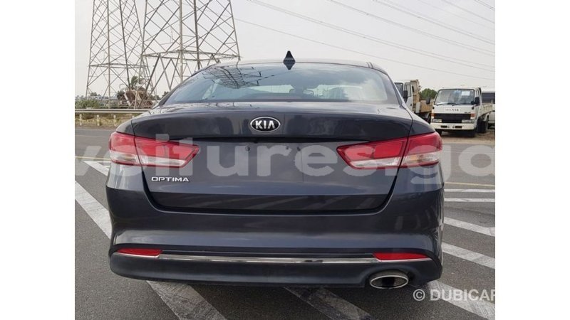 Big with watermark kia optima estuaire import dubai 6229