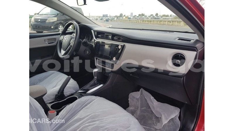 Big with watermark toyota corolla estuaire import dubai 6230