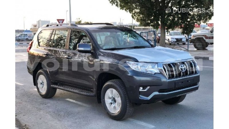 Big with watermark toyota prado estuary import dubai 6232