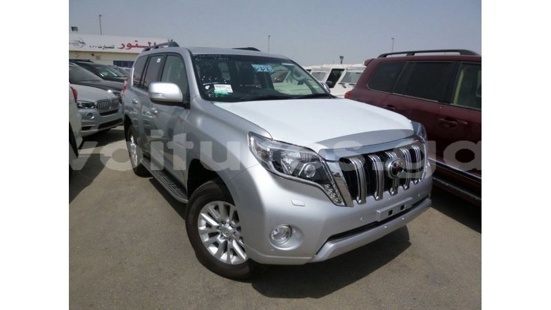 Big with watermark toyota prado estuaire import dubai 6238