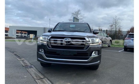Sayi Imported Toyota Land Cruiser Sauran Mota in Import - Dubai a estuary Sayi Imported Toyota Land Cruiser Sauran Mota in Import - Dubai a estuary