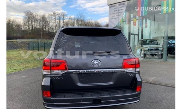 Sayi Imported Toyota Land Cruiser Sauran Mota in Import - Dubai a estuary Sayi Imported Toyota Land Cruiser Sauran Mota in Import - Dubai a estuary