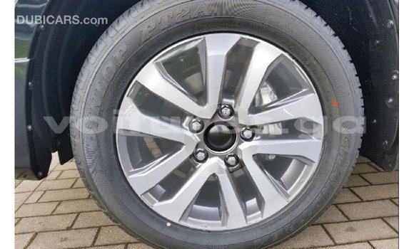 Acheter Import Voiture Toyota Land Cruiser Noir à Import - Dubai, Estuaire Acheter Import Voiture Toyota Land Cruiser Noir à Import - Dubai, Estuaire