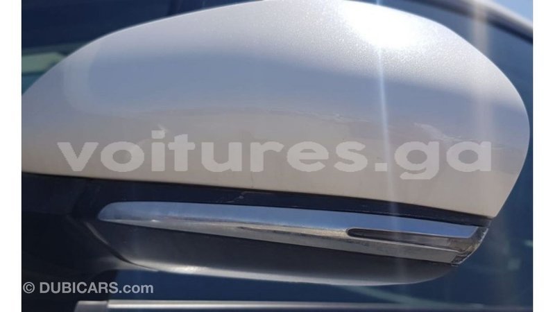 Big with watermark toyota prius estuaire import dubai 6247