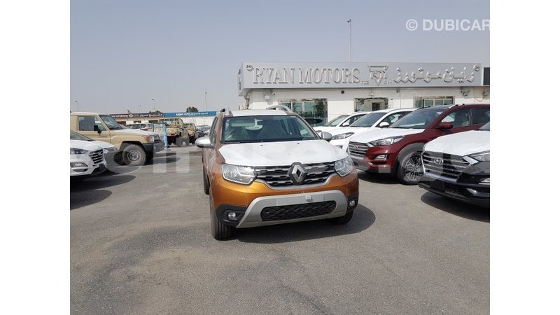 Big with watermark renault 19 estuaire import dubai 6252