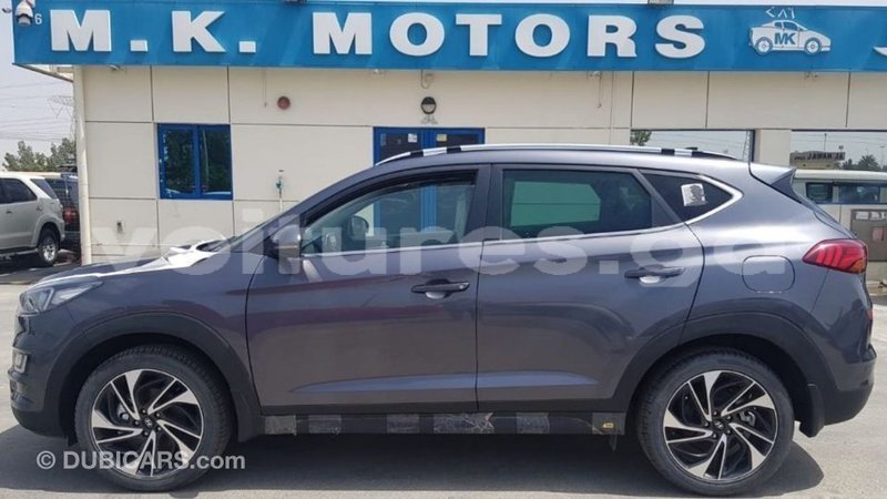 Big with watermark hyundai tucson estuaire import dubai 6253