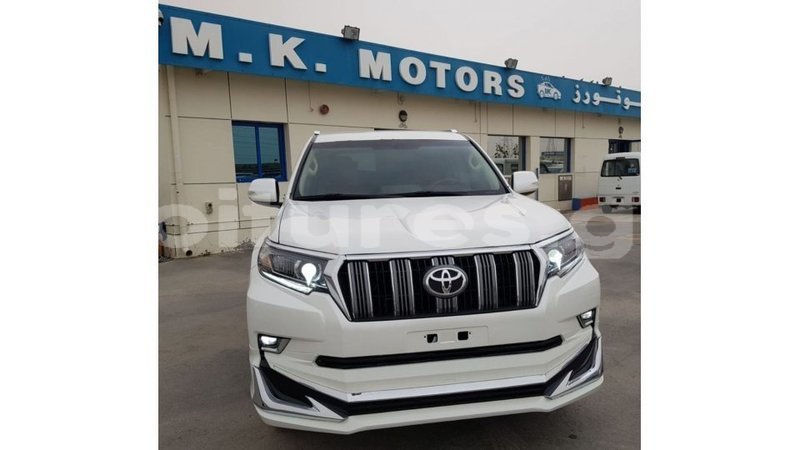 Big with watermark toyota prado estuaire import dubai 6254