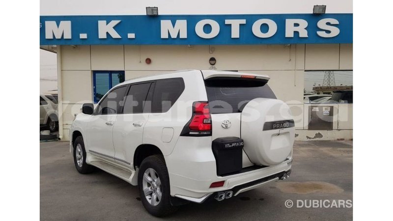 Big with watermark toyota prado estuaire import dubai 6254