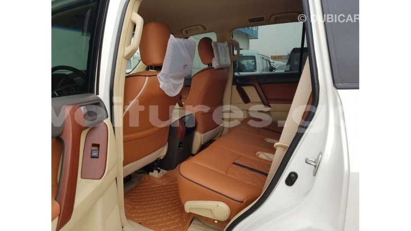 Big with watermark toyota prado estuaire import dubai 6254