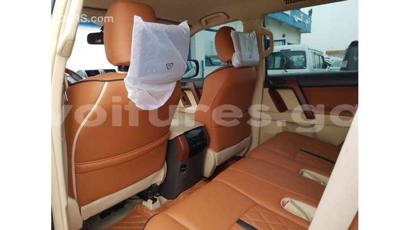 Big with watermark toyota prado estuaire import dubai 6254