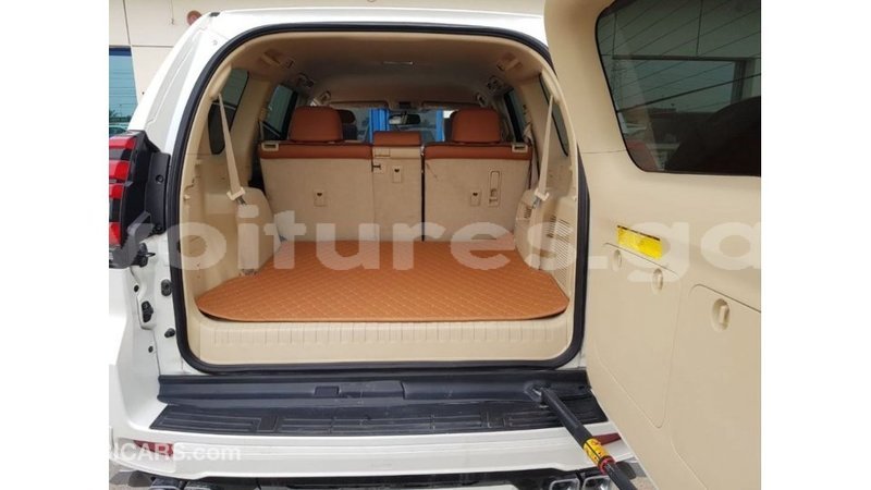 Big with watermark toyota prado estuaire import dubai 6254