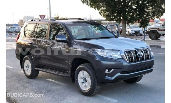 Acheter Import Voiture Toyota Prado Noir à Import - Dubai, Estuaire Acheter Import Voiture Toyota Prado Noir à Import - Dubai, Estuaire
