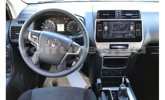 Acheter Import Voiture Toyota Prado Noir à Import - Dubai, Estuaire Acheter Import Voiture Toyota Prado Noir à Import - Dubai, Estuaire